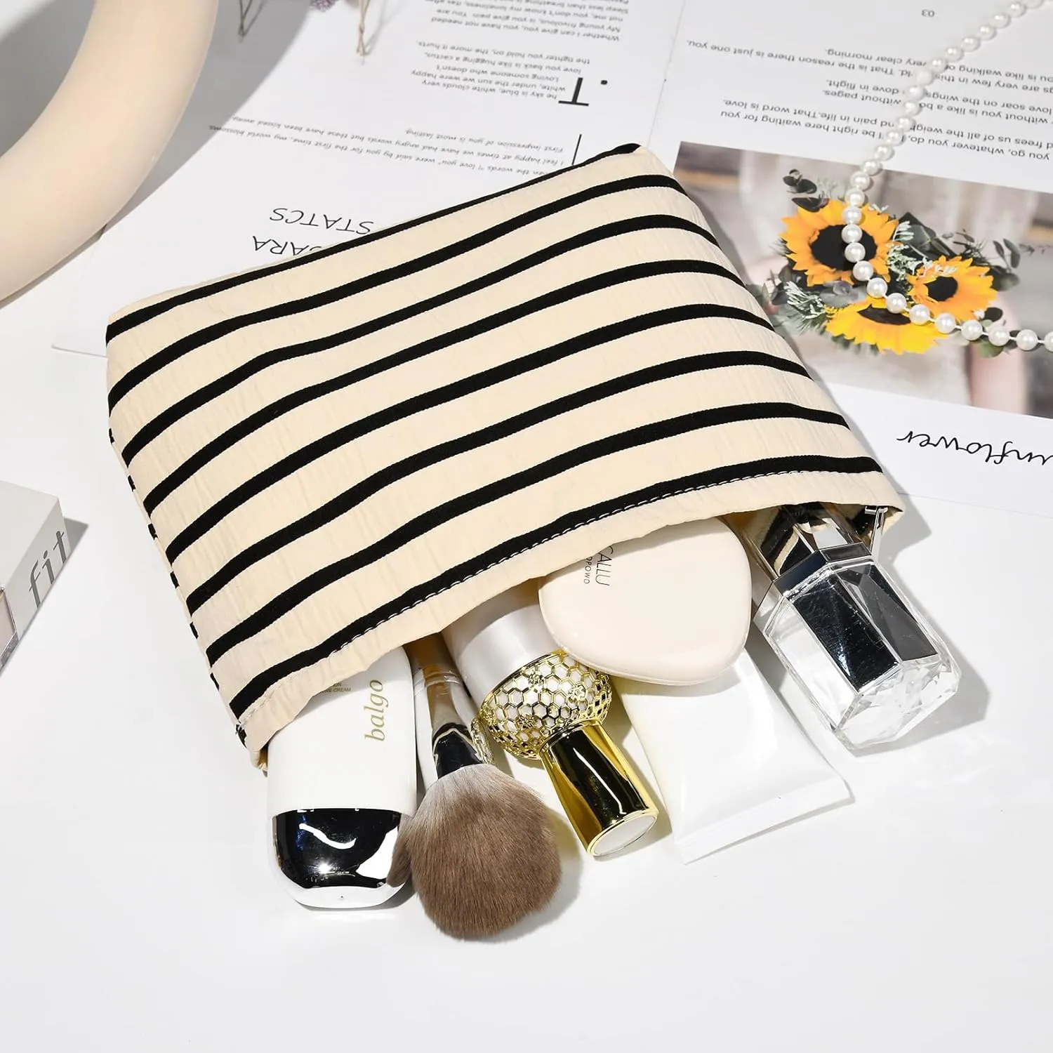 2 Pieces Makeup Bag Large Stripe Cosmetic Bag Capacity Canvas Mix Travel Toiletry Bag Organizer Cute Makeup Brushes Aesthetic Accessories Storage Bag for Women, Stripe Mix White