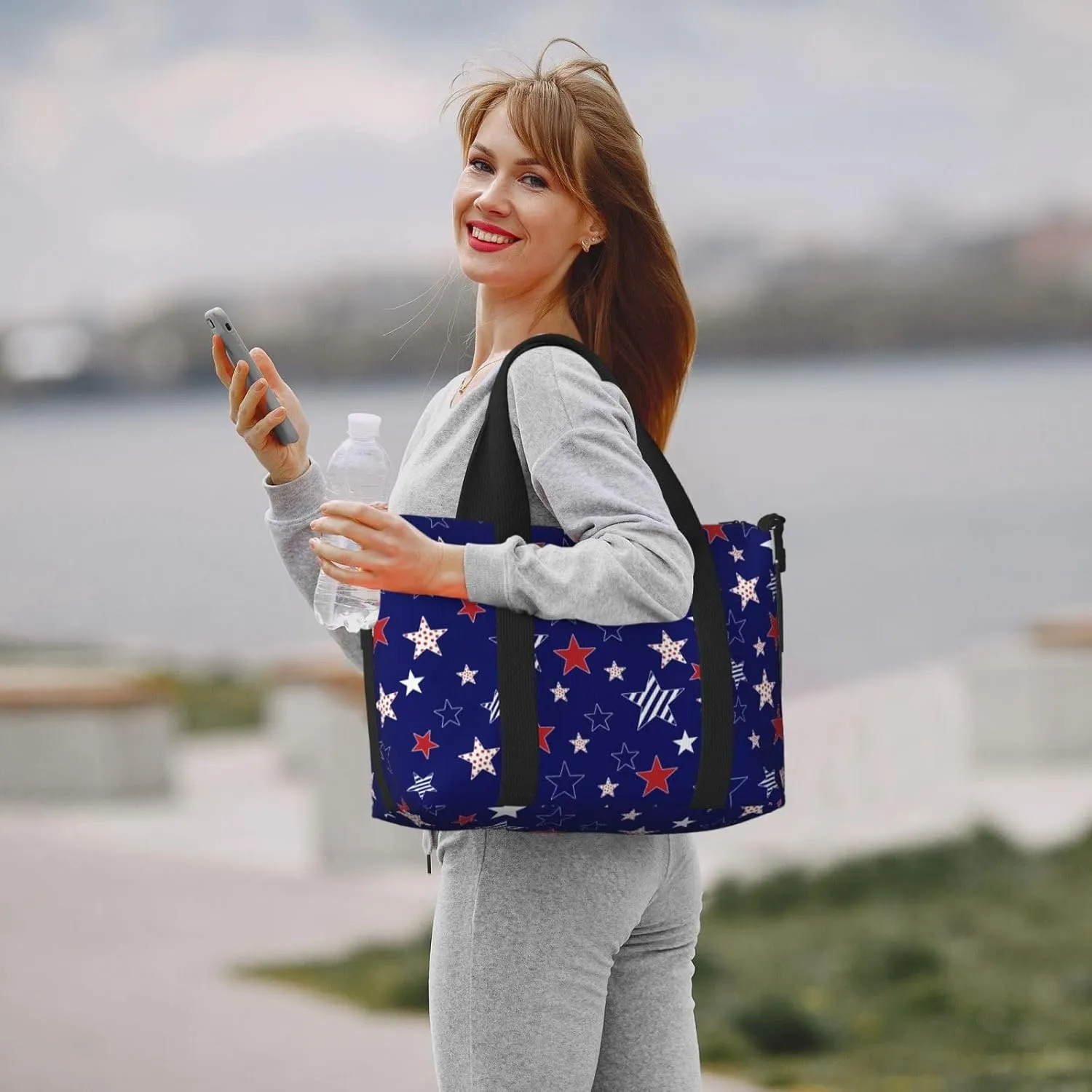 American Flag Travel Duffel Bags for Women Men, Sports Training Gym Bag Dance Bag with Adjustable Shoulder Strap Colorful Stars Weekender Overnight Bag