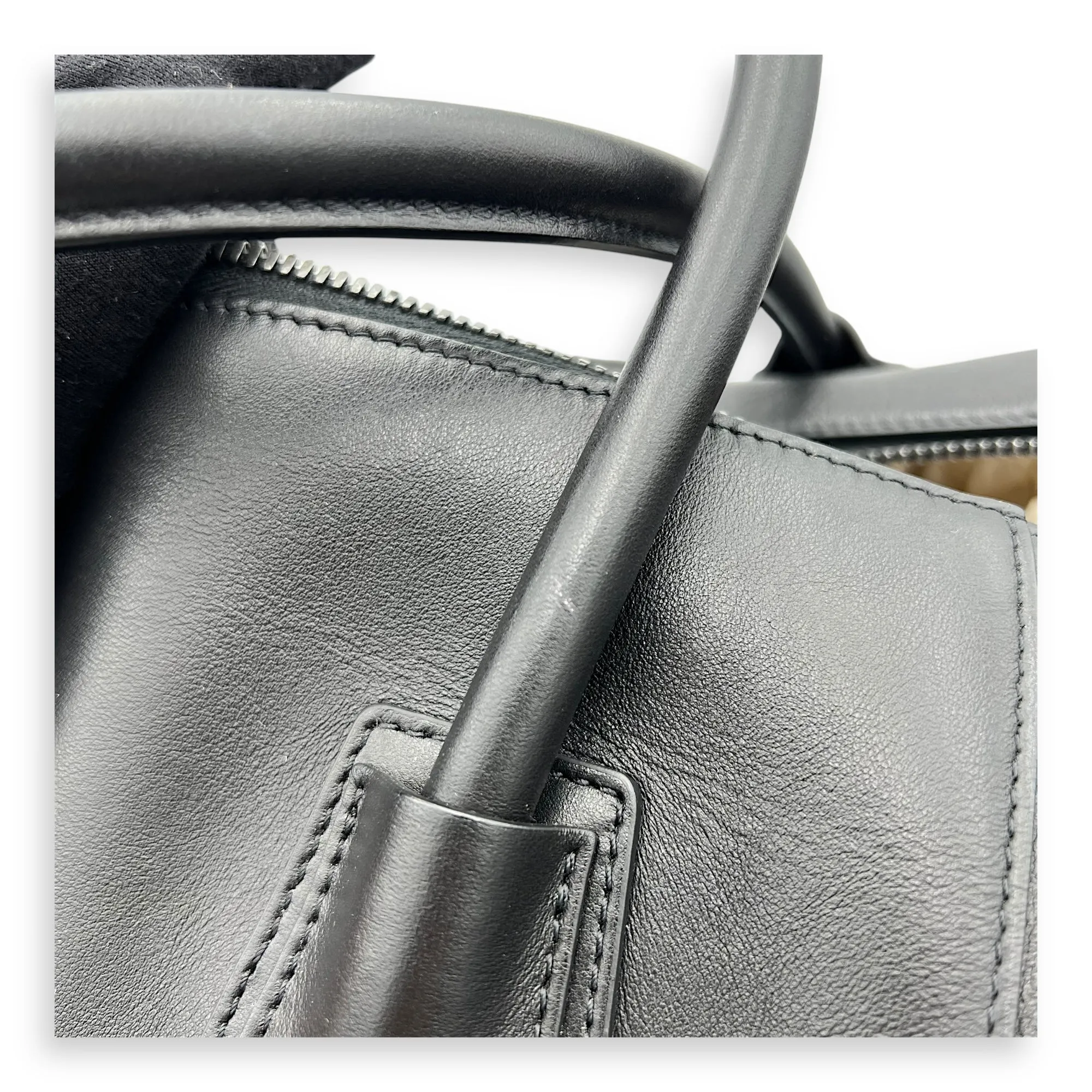Antigona Maxi Black Duffle Bag in Calfskin, Silver hardware