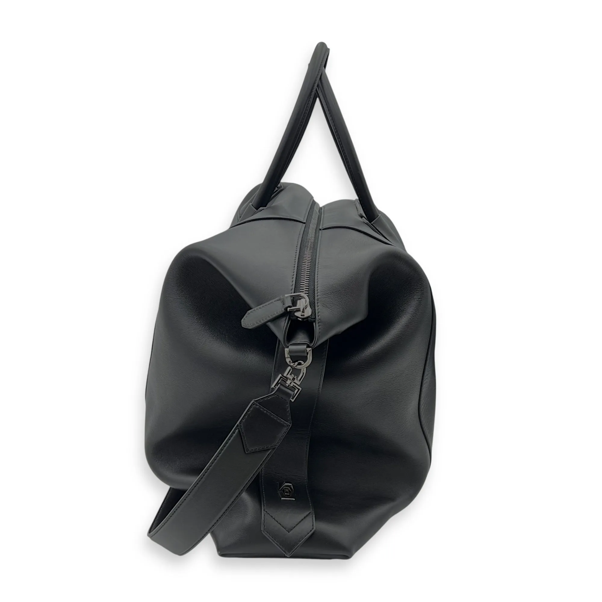 Antigona Maxi Black Duffle Bag in Calfskin, Silver hardware