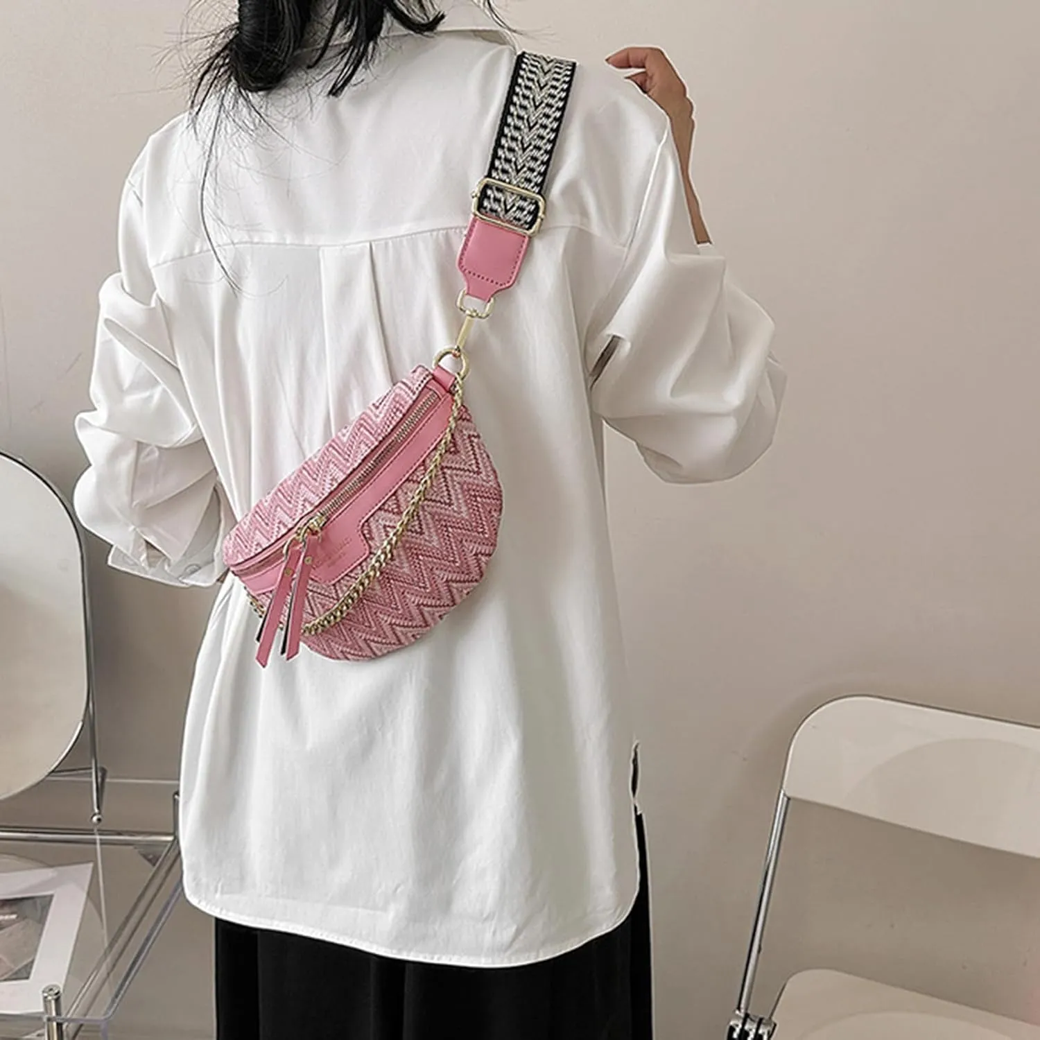AuSion Minimalist Leather Crossbody Waist Bag for Women – Casual Chest Bag with Wide Adjustable Strap, Ethnic Style Hands-free Purse, Perfect for Everyday, Travel and Festival Wear