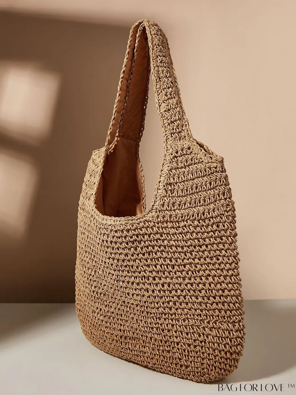BagForLove - Chic Straw Shoulder Bag - Sleek & Polished Design