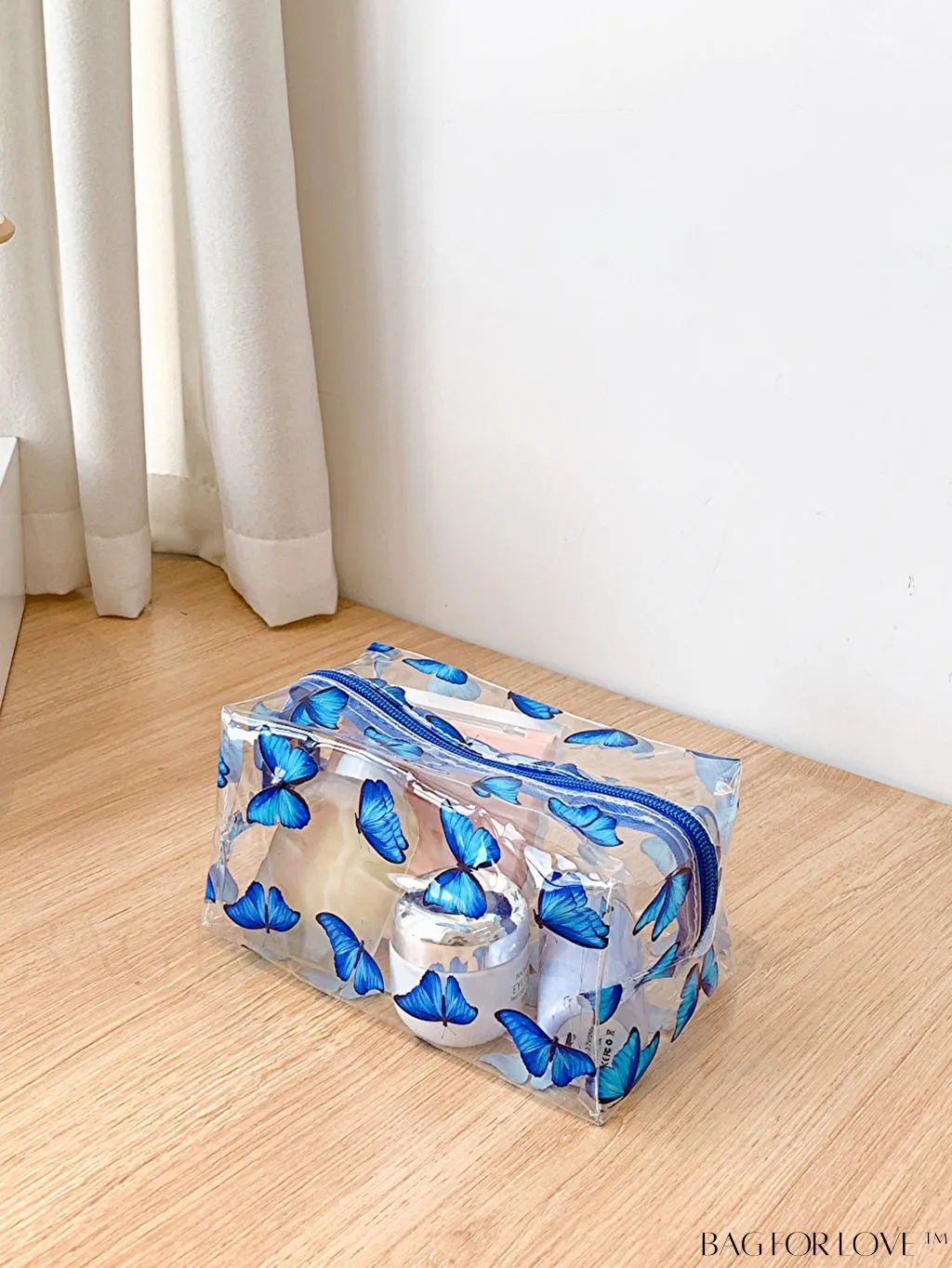 BagForLove - PVC Transparent Heart Pattern Cosmetics Bag: Waterproof, Portable, Cute & Multipurpose