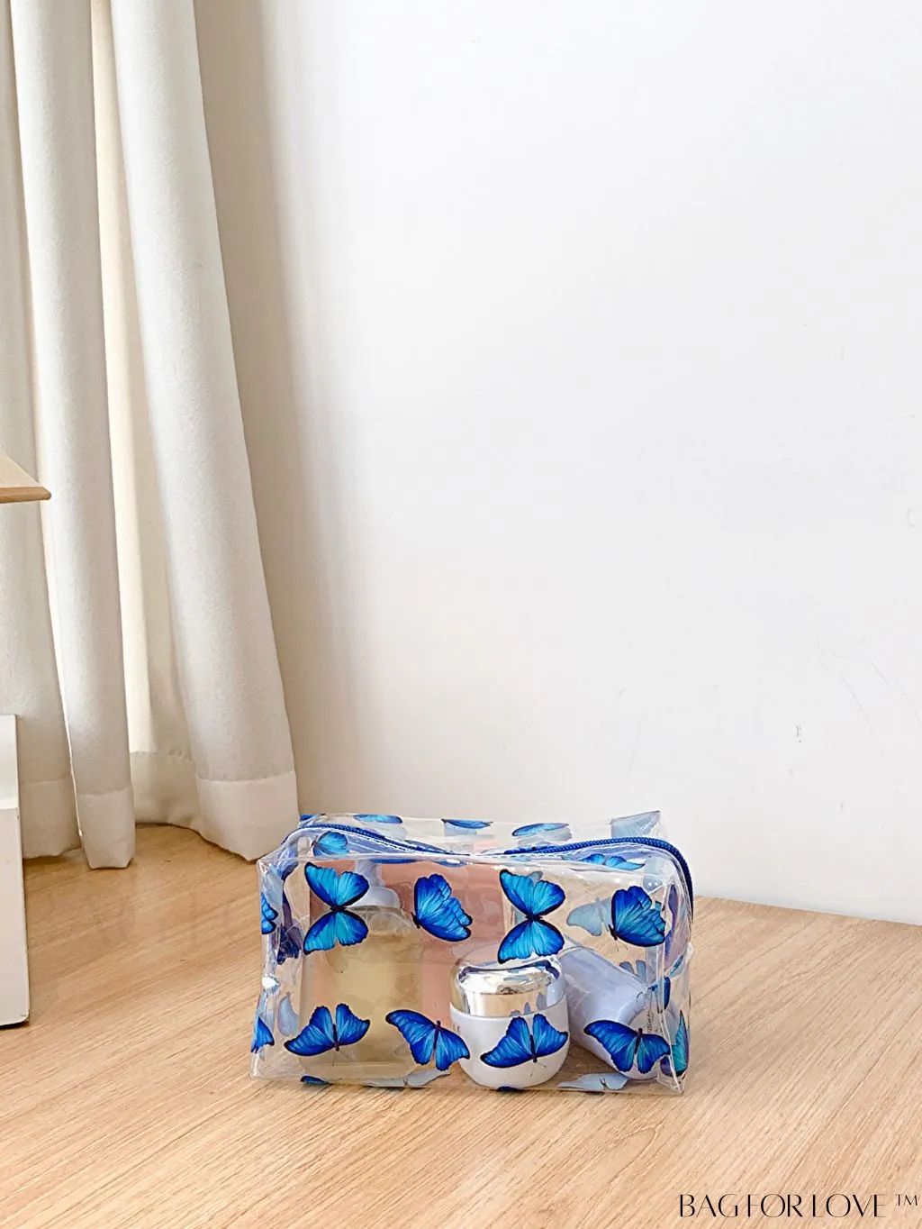 BagForLove - PVC Transparent Heart Pattern Cosmetics Bag: Waterproof, Portable, Cute & Multipurpose