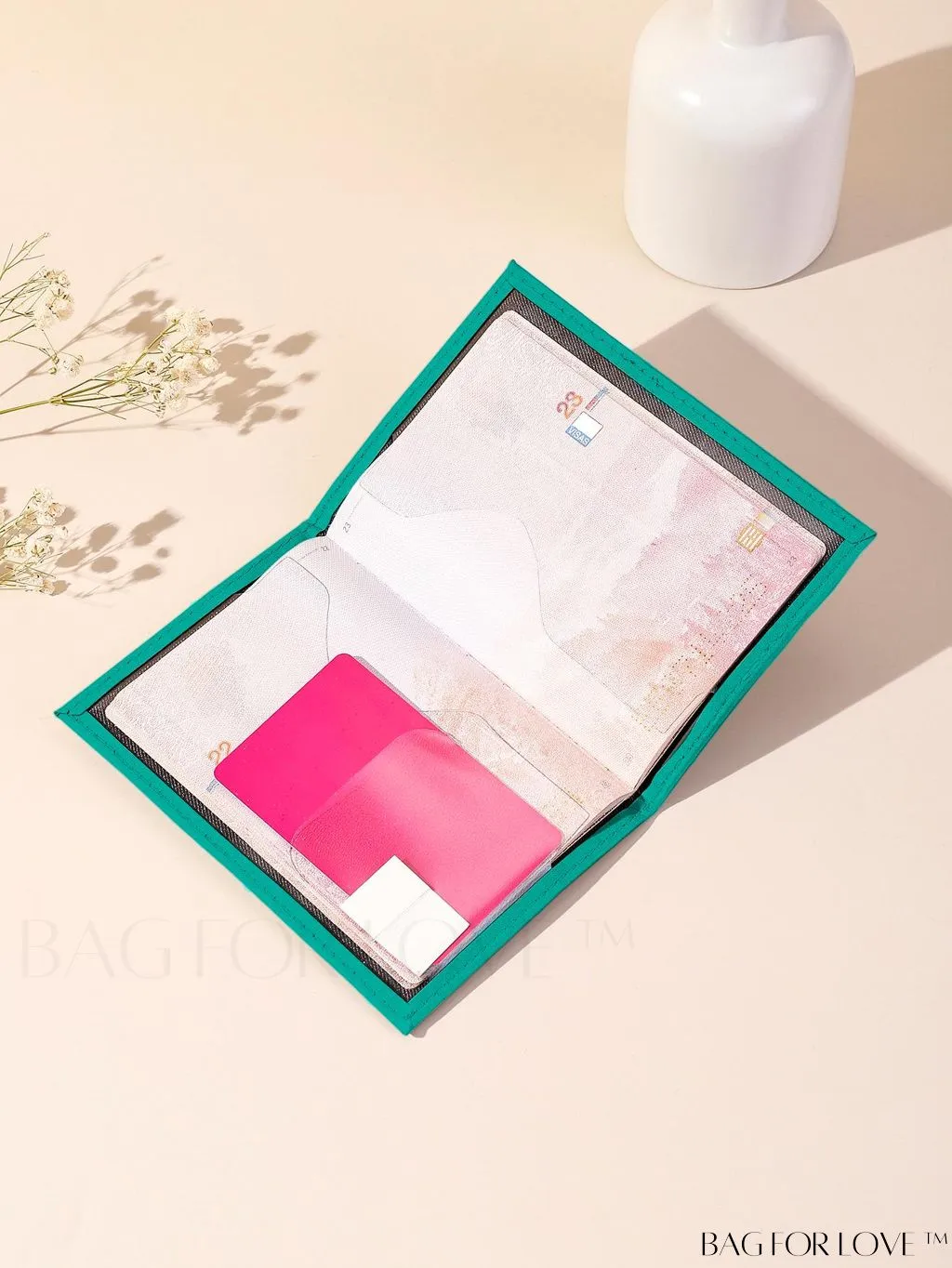 BagForLove - Travel-Ready Marble Pattern Passport Holder