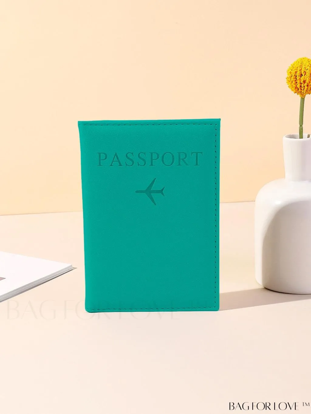 BagForLove - Travel-Ready Marble Pattern Passport Holder