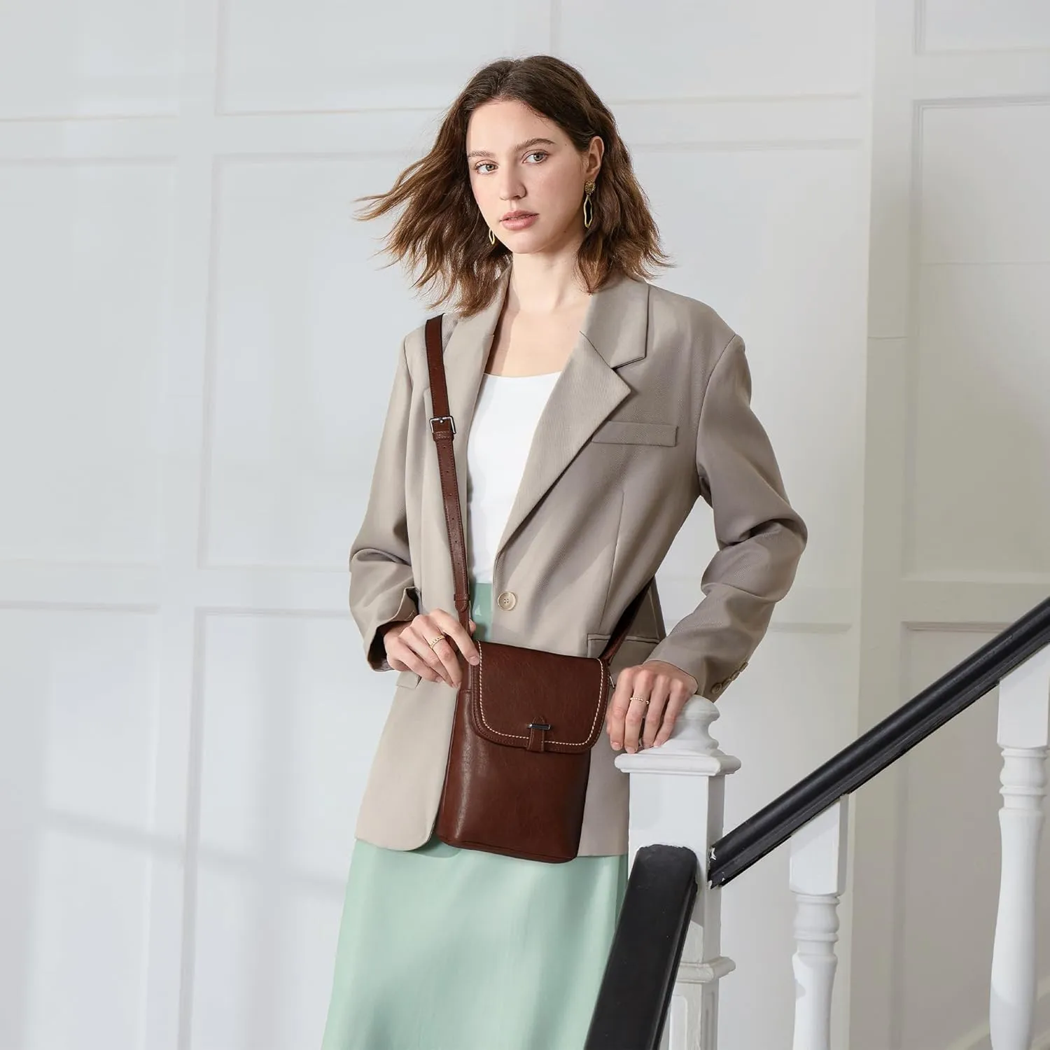 befen Genuine Leather Small Crossbody Bags for Women, Womens Cell Phone Purses Cross body Bag Purse with RFID Card Slots