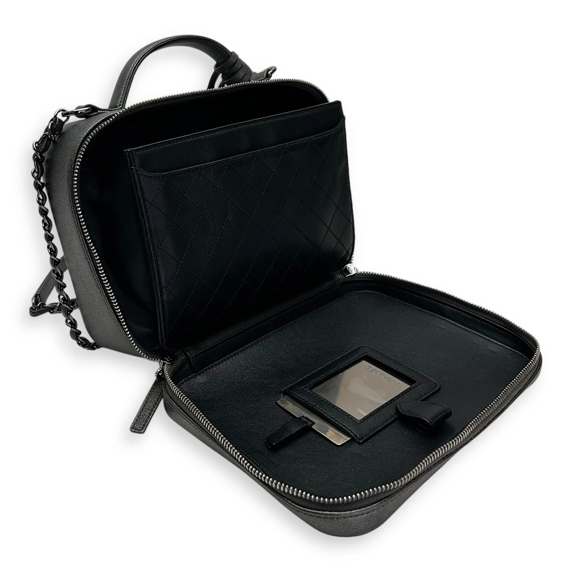 CC Filigree Large Silver Top Handle Bag in Caviar Leather, Silver hardware