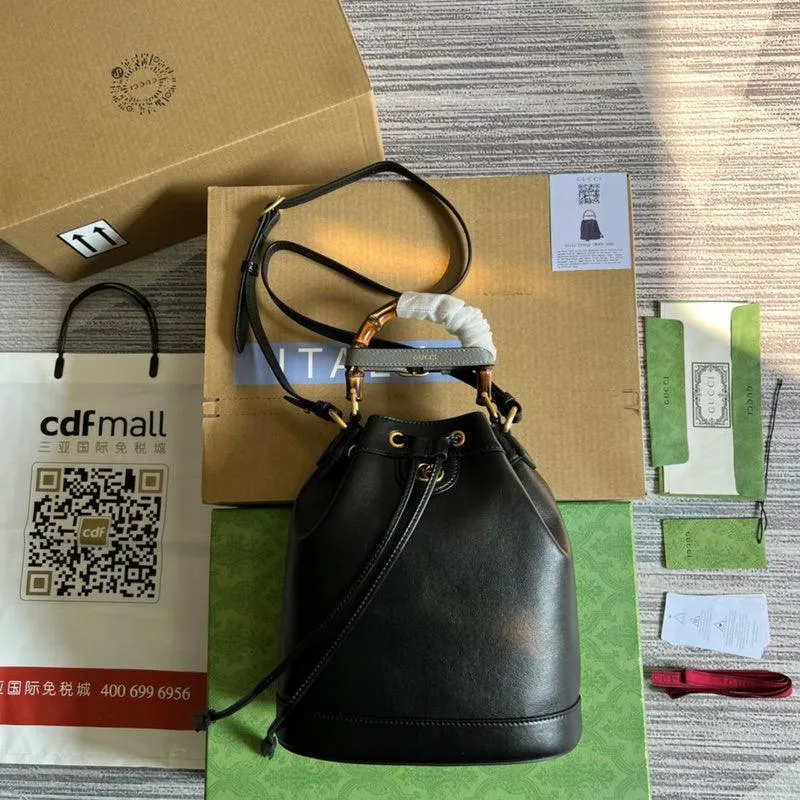 Charm - GG Bags - 1010