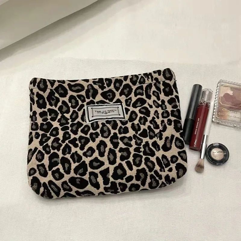 Design Black White Temperament Striped Retro Artistic Elegant Cosmetic Bags