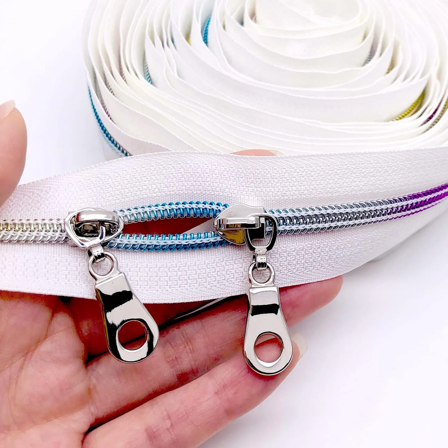 Goyunwell #5 Nylon Coil Zipper Pull Bulk 50pcs Metal Durable Zipper Slider Head for Purse Bagpack Craft Making Easy Replacement Silver