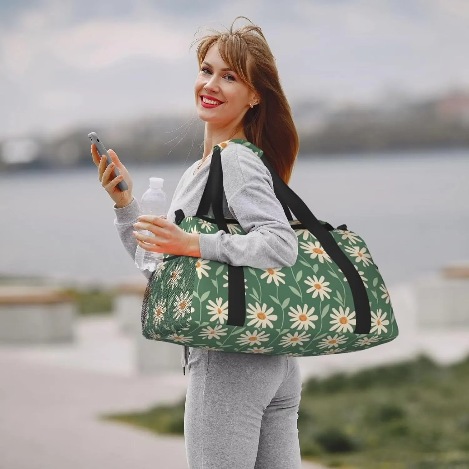 Gym Bag for Women Green Floral Hippie Daisy Carry on Weekender Overnight Bag Sage Green Travel Duffel Bags Tote Bag Workout Dance Bag