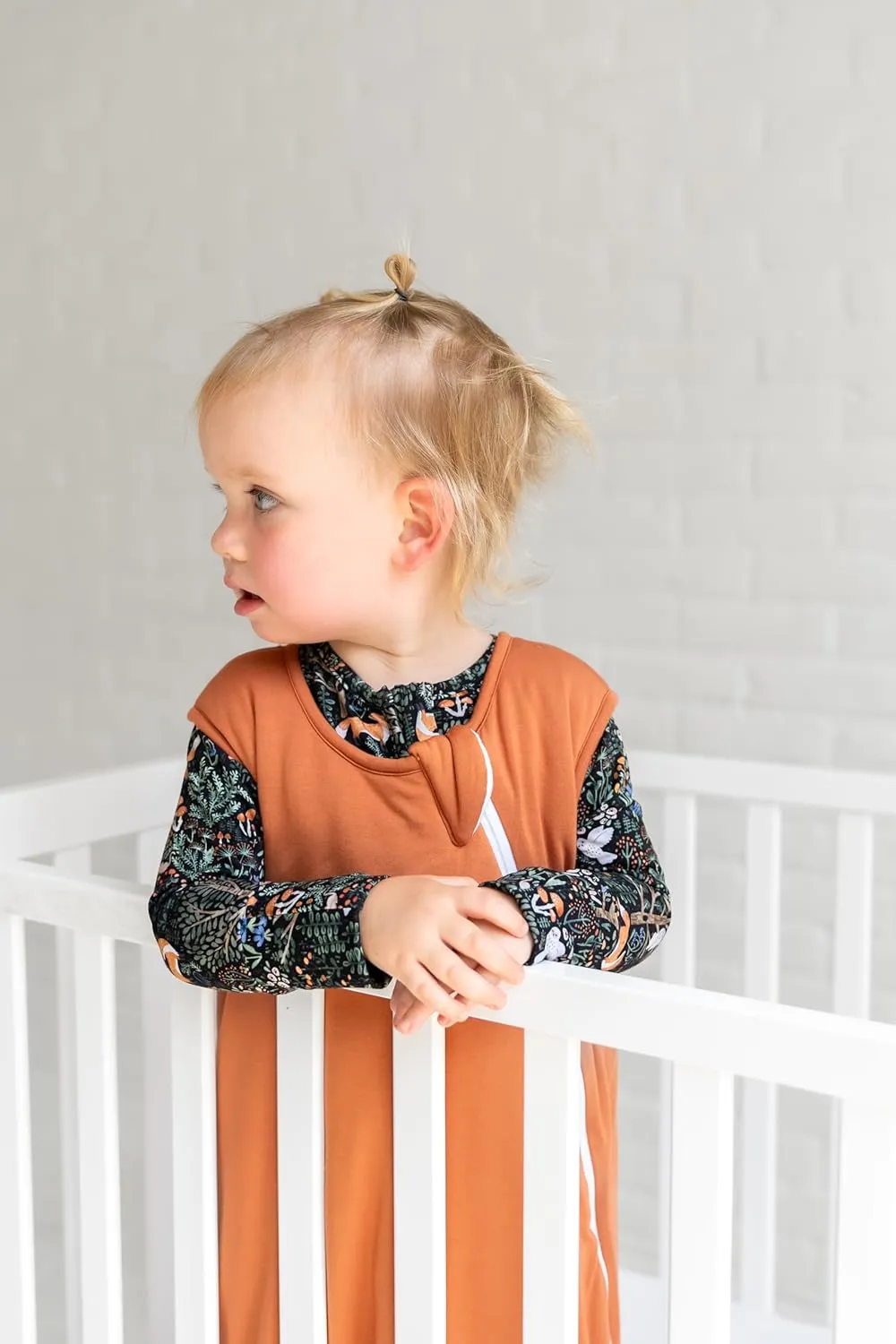 Jade&Kai Sleep Sack for Babies | Soft Viscose | Wraparound Zipper | 1.5 TOG Breathable Warmth | Modern Design