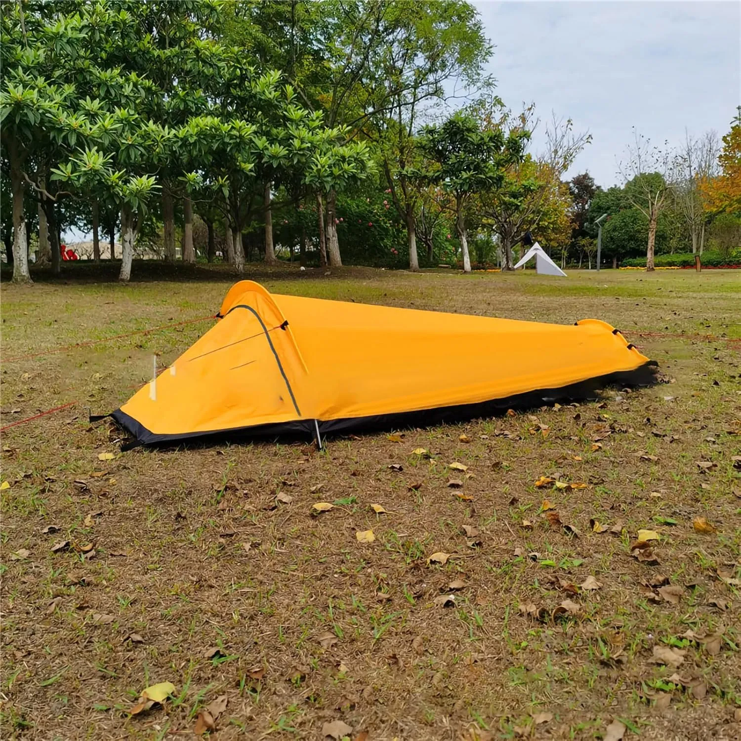 Keebgyy Sleeping Bags, Camping Sleeping Bag, Warm Outdoor Sleeping Bag, Lightweight Compact Camping Sleeping Bag, Suitable for Camping Hiking Outdoor Travel Hunting(Yellow)
