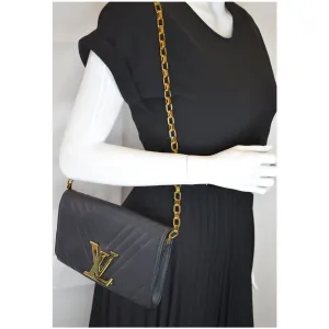 LOUIS VUITTON Airy V Louise GM Calfskin Pochette Chain Shoulder Bag Black