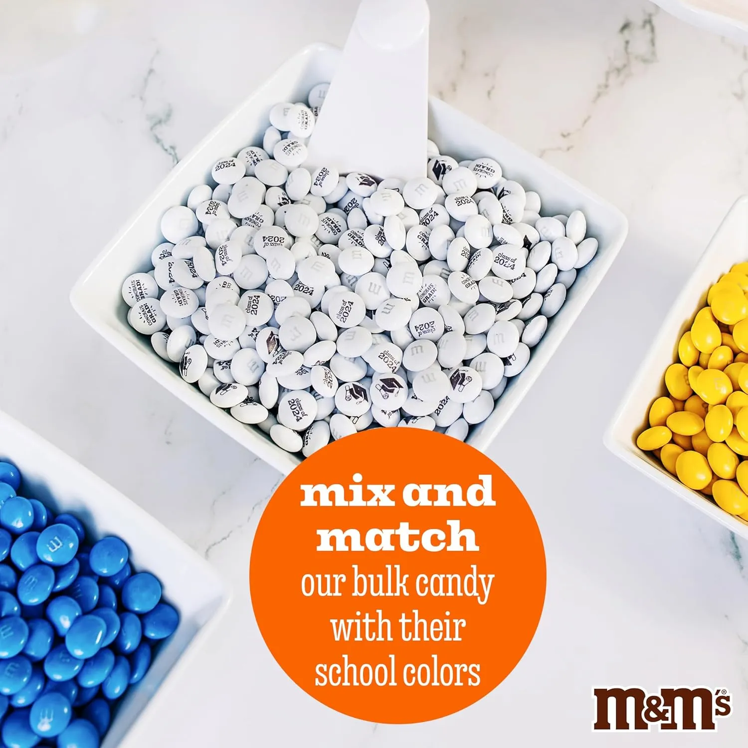 M&M’S WORLD Class of 2025 Milk Chocolate Candies - 2lbs of Bulk Candy With Grad-Themed Images In A Resealable Bag,For Graduation Parties,Graduation Party Favors,Class 2025 Decorations,and More
