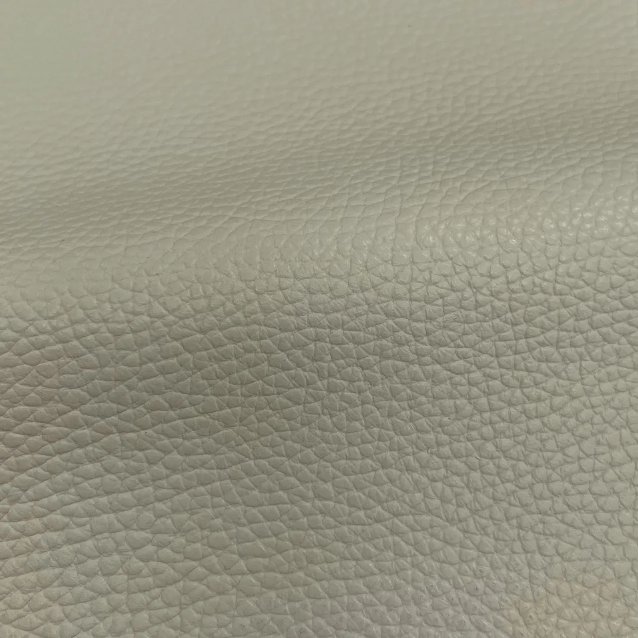 Navajo Cow Pebble Grain Hide | Ships in 2 weeks