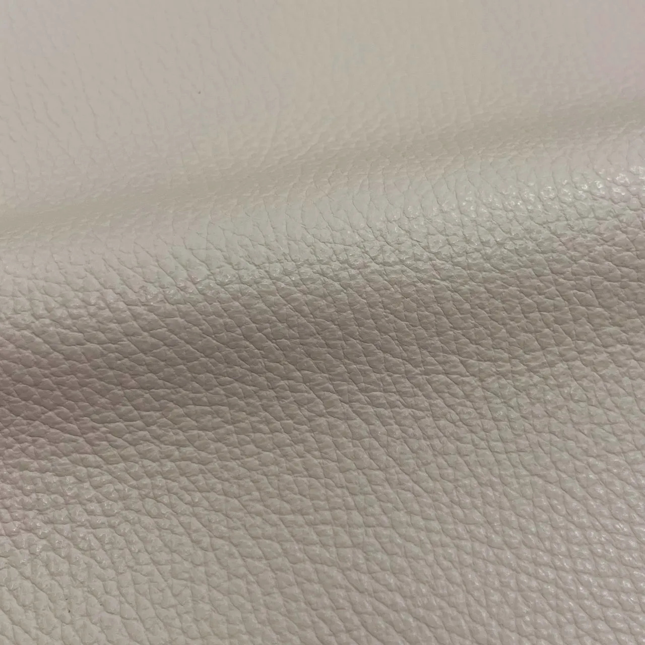Navajo Cow Pebble Grain Hide | Ships in 2 weeks