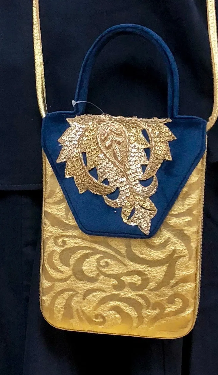 Noushka Blue