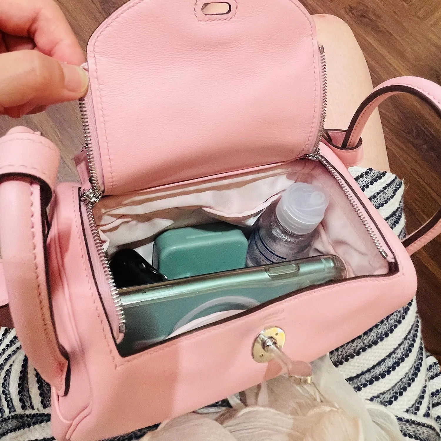 Organizer Insert for Hermes Bags, Luxury Bags Storage with Silk, Lightweight Inner Bag Compatible with Lindy 26 Bags, Multiple Pockets Large Capacity(Pink, Lindy26)