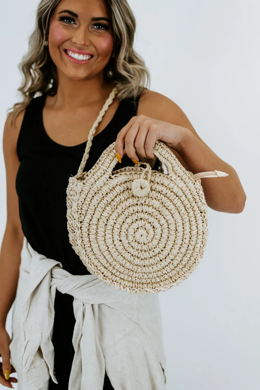 Round Straw Clutch, Cream