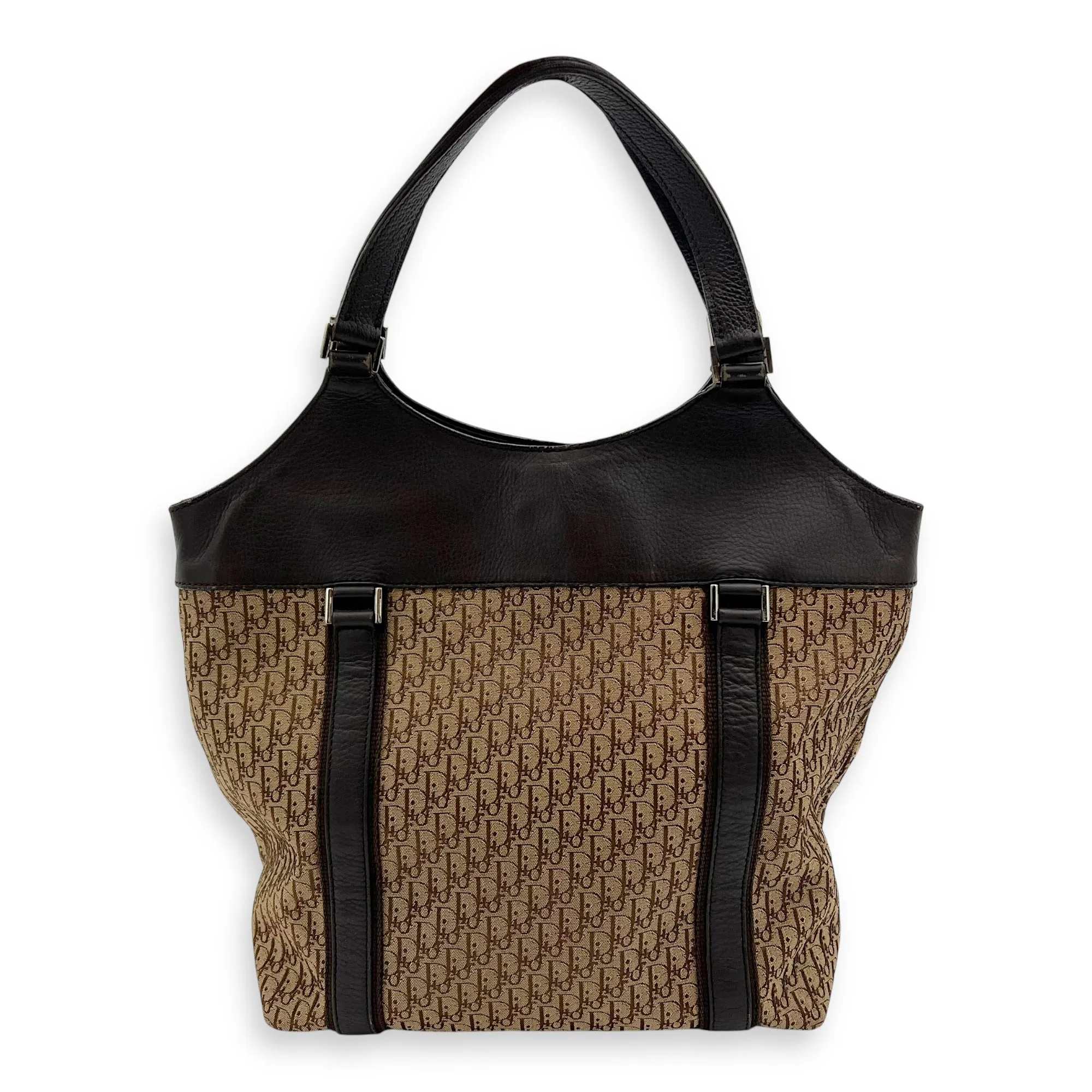 Street Chic Hobo Brown Shoulder Bag in Jacquard, Silver hardware