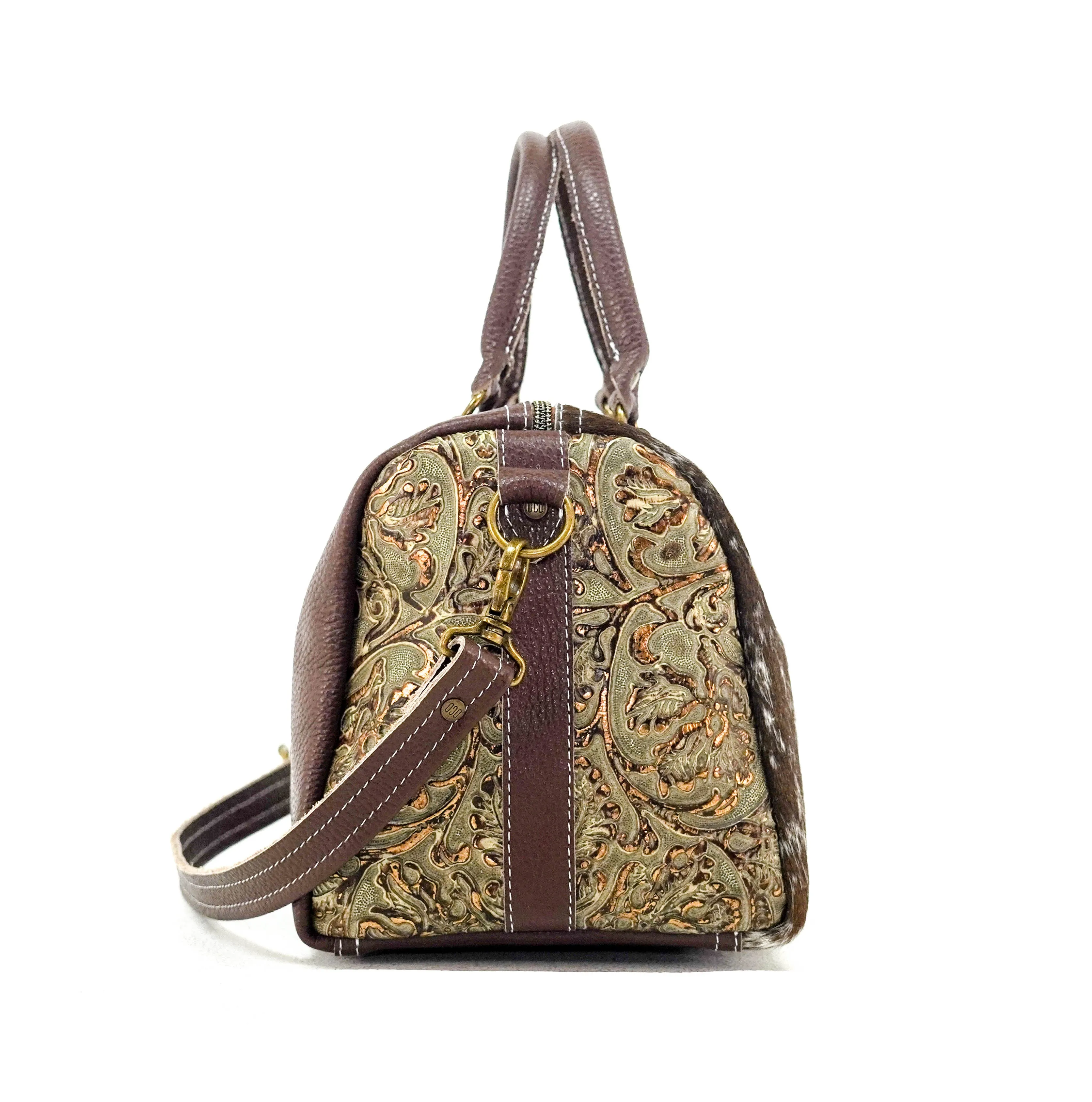 The Stowaway Classic - Chocolate & White w/ Gilded Tool