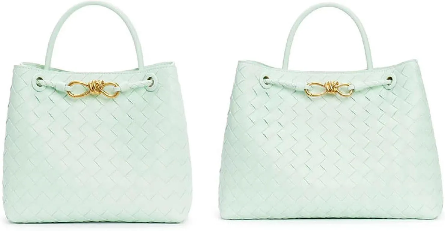Women's quilted leather shoulder bag