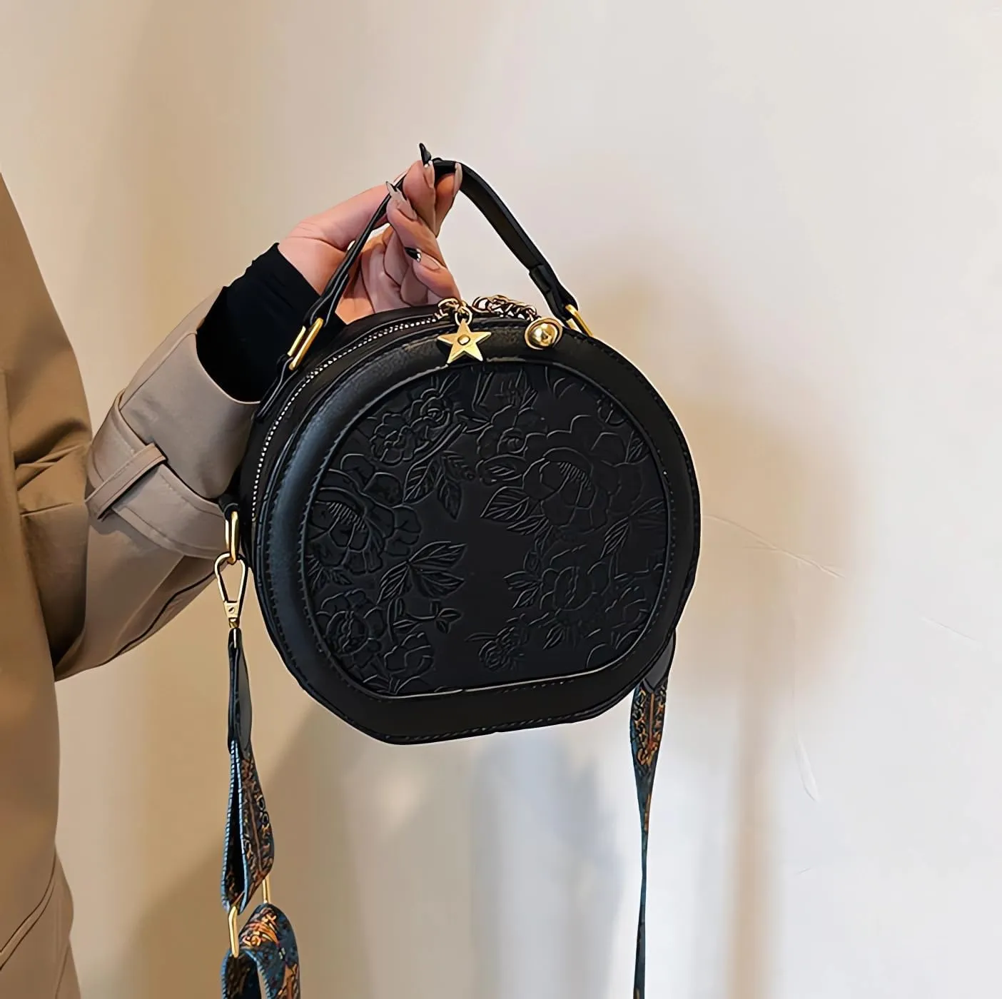 Women's Retro Flower Printing Handbags and Crossbody Bags,Female Purses Quilted Versatile Round Bags Satchel Bags