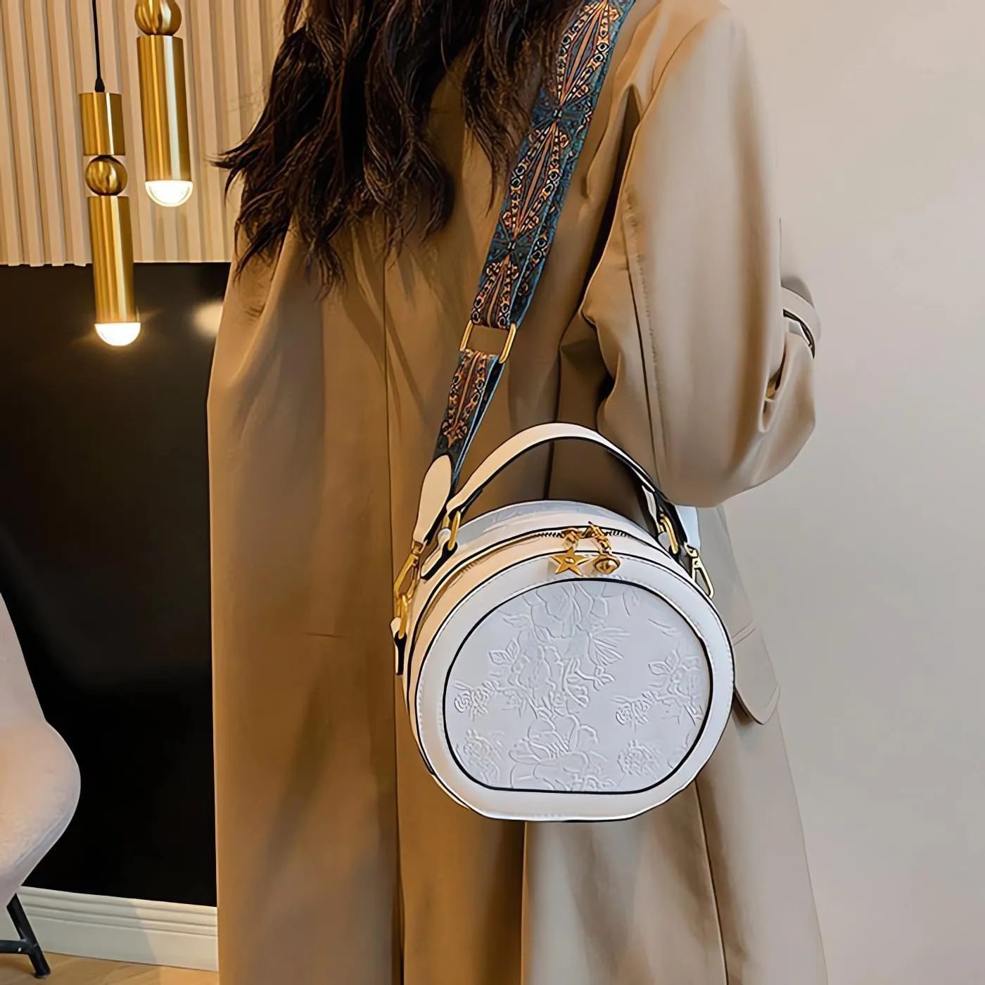 Women's Retro Flower Printing Handbags and Crossbody Bags,Female Purses Quilted Versatile Round Bags Satchel Bags