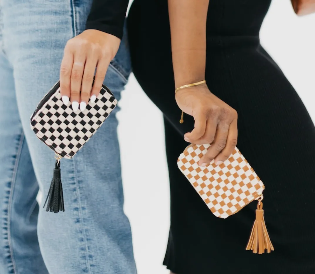 Wynona Woven Wallet (Pretty Simple)