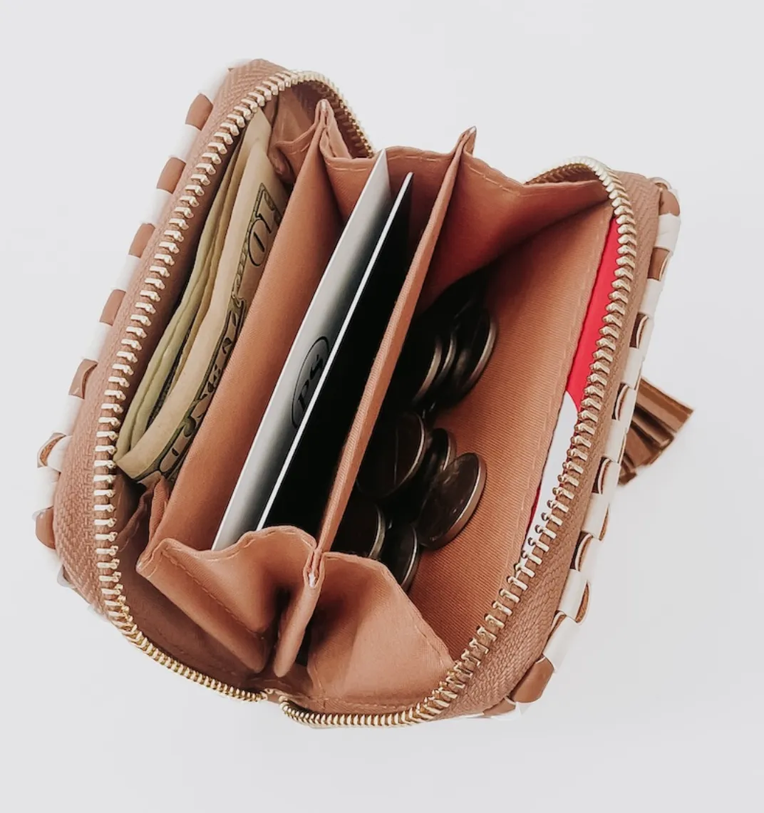 Wynona Woven Wallet (Pretty Simple)